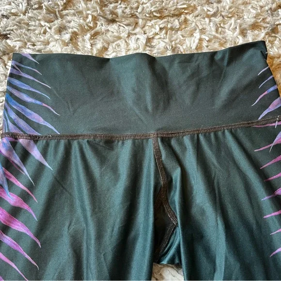 teeki phoenix rising leggings size M - Picture 2 of 7